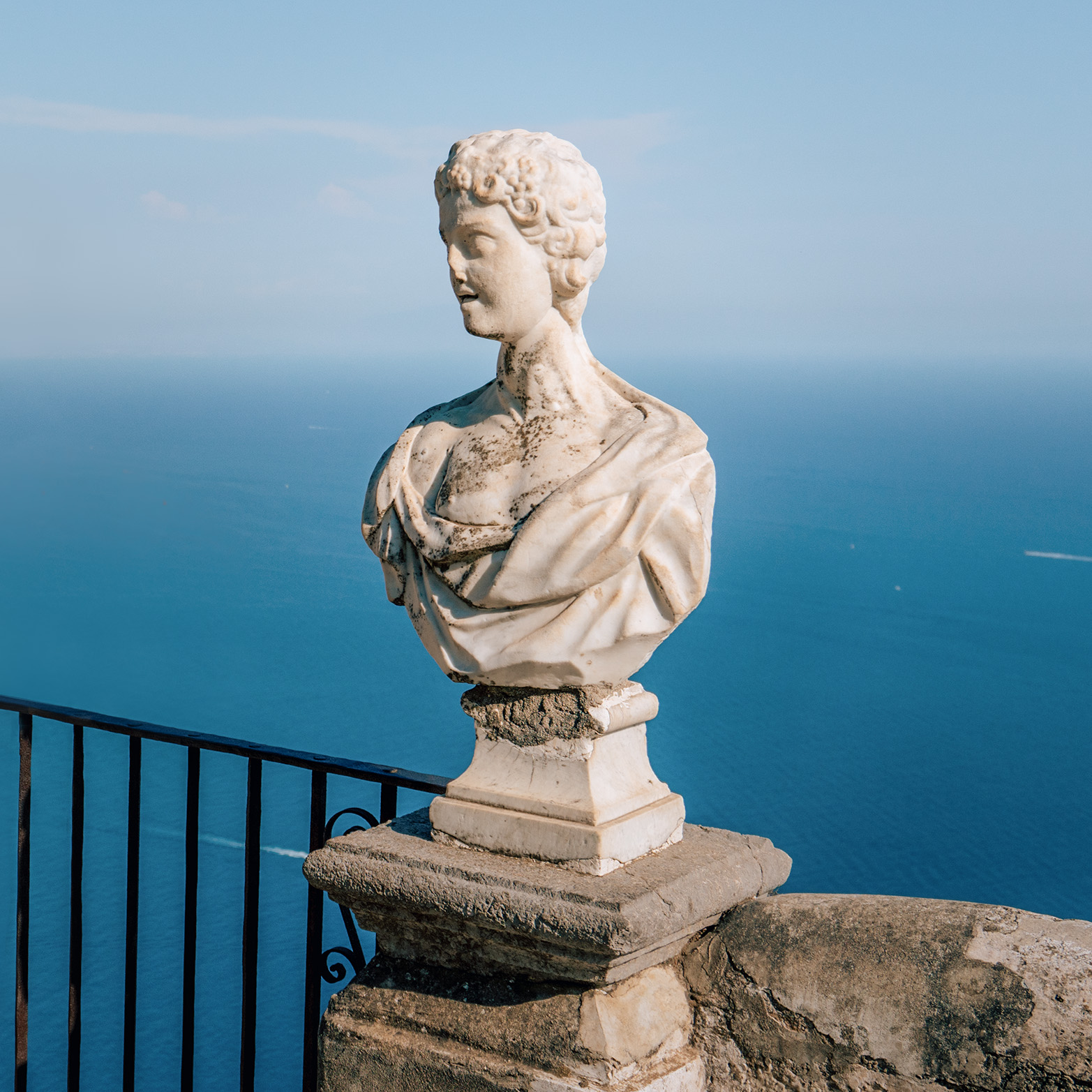 Terrazza dell’Infinito Villa Cimbrone Amalfiküste Italien Ravello Blonde Bavaria Blog