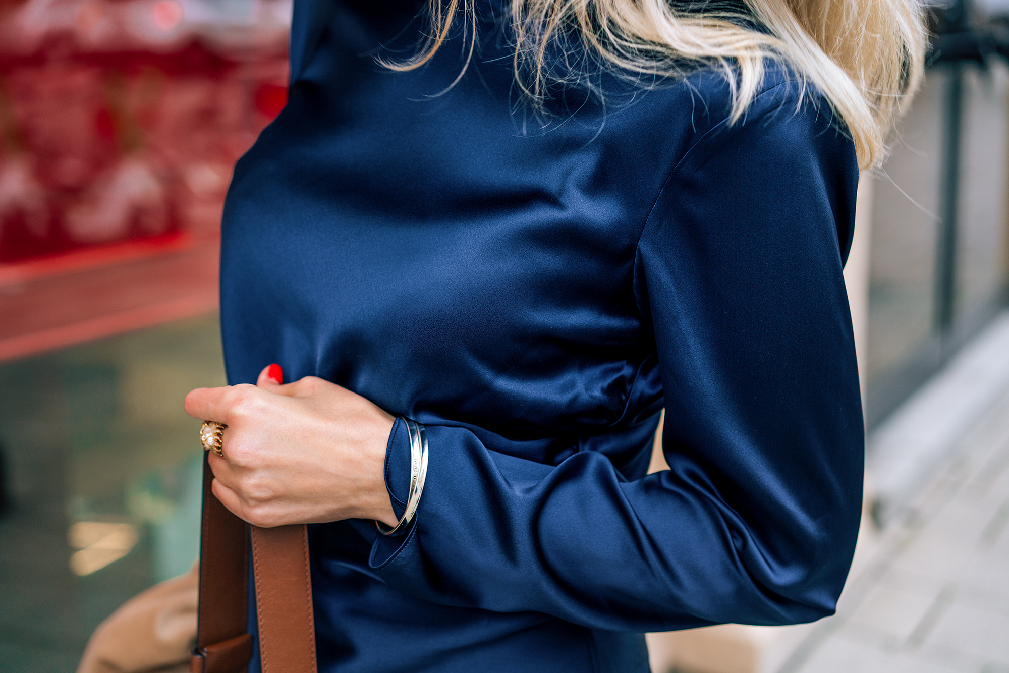 Seidenbluse Und Accessoires Fashion Blog Aus Deutschland Blonde Bavaria