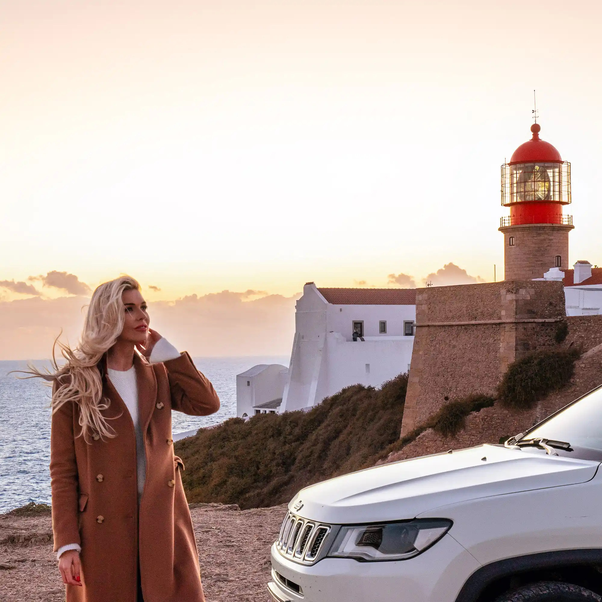 Portugal lighthouse road trip adventure Cabo de Sao Vicente travel blog La Blonde