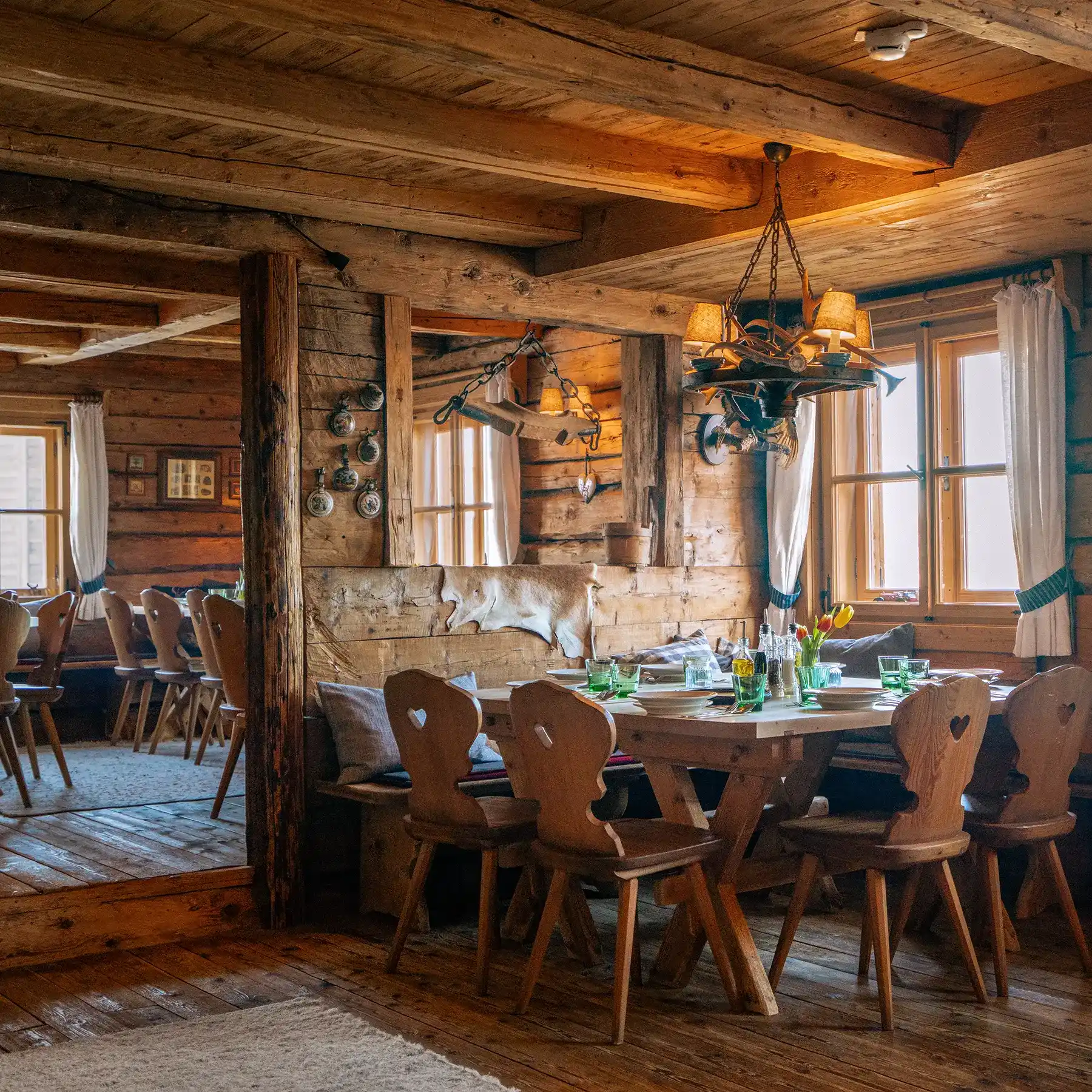 mountain-hotel-resterhoehe-ski-vacation-tirol-restaurant-alps-la-blonde-blog Mountain Hotel Resterhöhe Ski Vacation Tirol Restaurant Alps La Blonde Blog